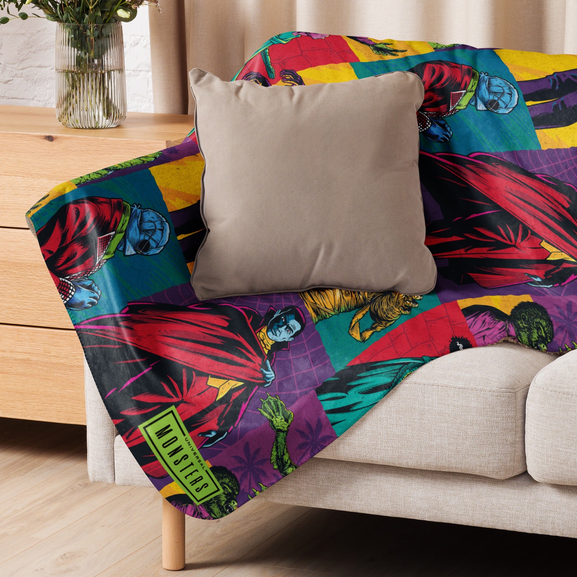 Universal Monsters Comic Pattern Sherpa Blanket - Image 35